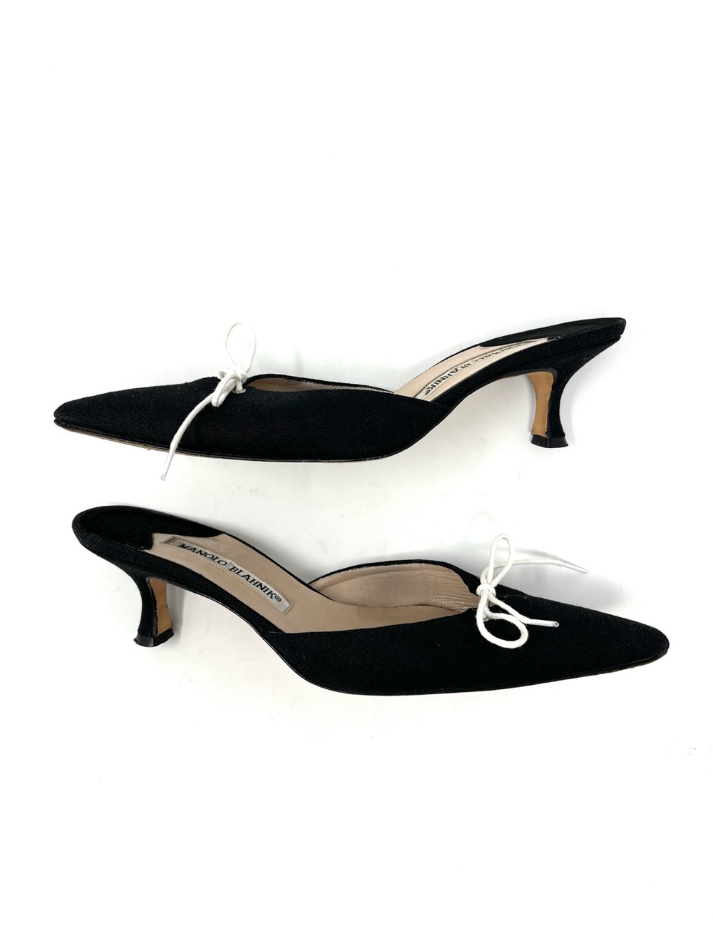Vintage Manolo Blahnik Y2K Black Denim White Lace Up Bow Mules Kitten Heels 37.5 - Picture 4 of 9